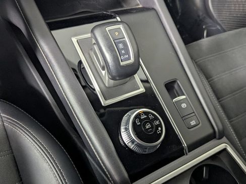 Used 2024 Mitsubishi Outlander SE FWD image 23