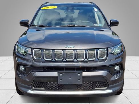 Used 2022 Jeep Compass Limited w/ Sun and Sound Group AWD/4WD image 3