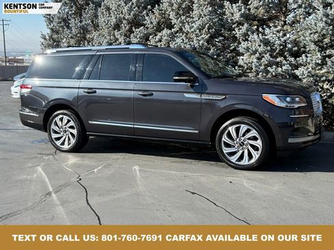 Used 2024 Lincoln Navigator L Reserve image 12