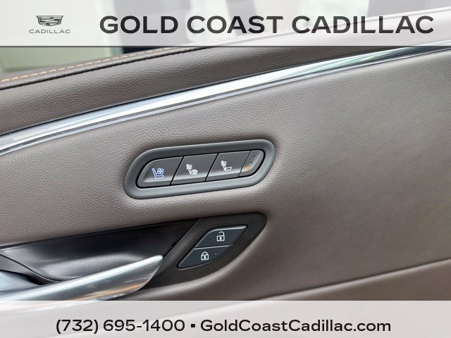 Certified 2024 Cadillac Escalade Sport w/ LPO, ONYX Package AWD/4WD image 21