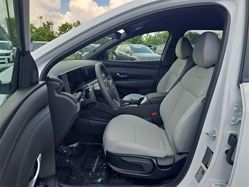 New 2026 Hyundai Santa Cruz SE image 11