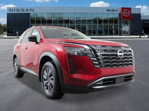 New 2026 Nissan Pathfinder SV AWD/4WD image 7