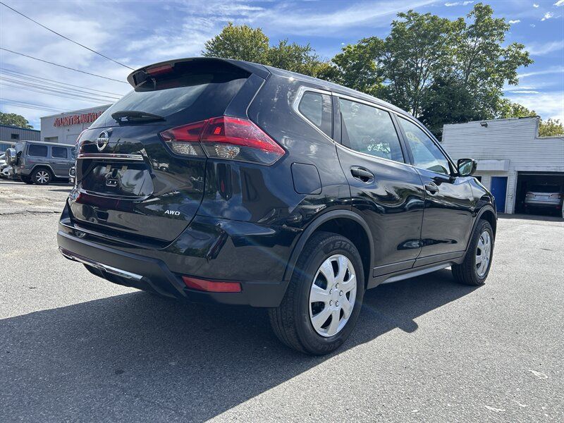 Used 2020 Nissan Rogue S AWD/4WD image 4