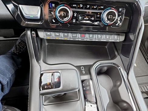 New 2026 GMC Sierra 1500 AT4X AWD/4WD image 23