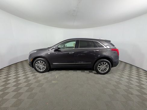 Used 2018 Cadillac XT5 Luxury w/ Driver Awareness Package image 19