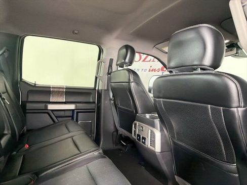 Used 2018 Ford F250 Lariat w/ Lariat Ultimate Package image 19