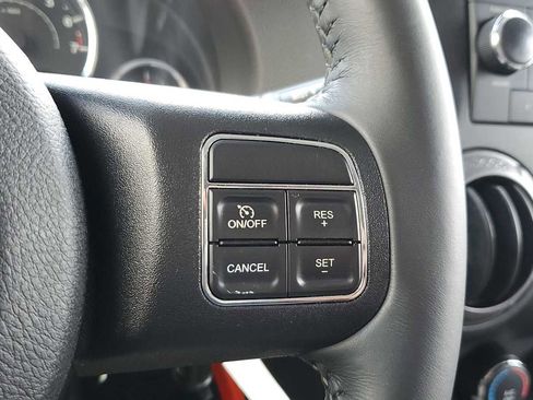 Used 2018 Jeep Wrangler Unlimited Sport S AWD/4WD image 24