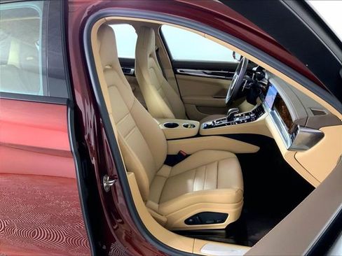 Certified 2022 Porsche Panamera RWD image 18