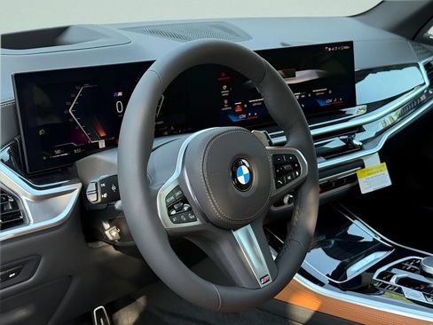 New 2026 BMW X5 sDrive40i w/ M Sport Package RWD image 13