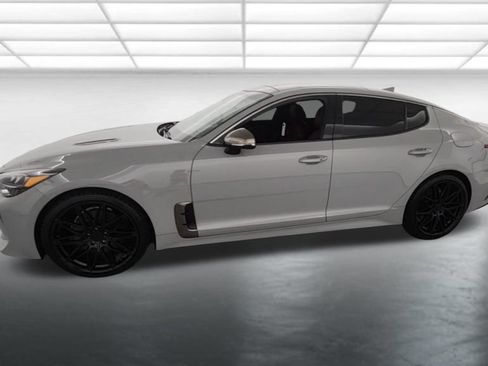 Used 2022 Kia Stinger GT-Line w/ Sun & Sound Package AWD/4WD image 3