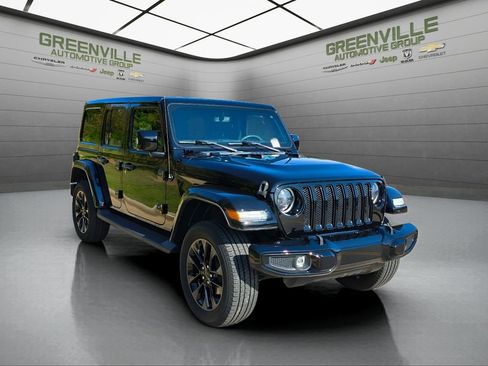 Used 2023 Jeep Wrangler High Altitude image 9