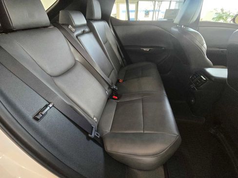 New 2026 Lexus RZ 350e image 15