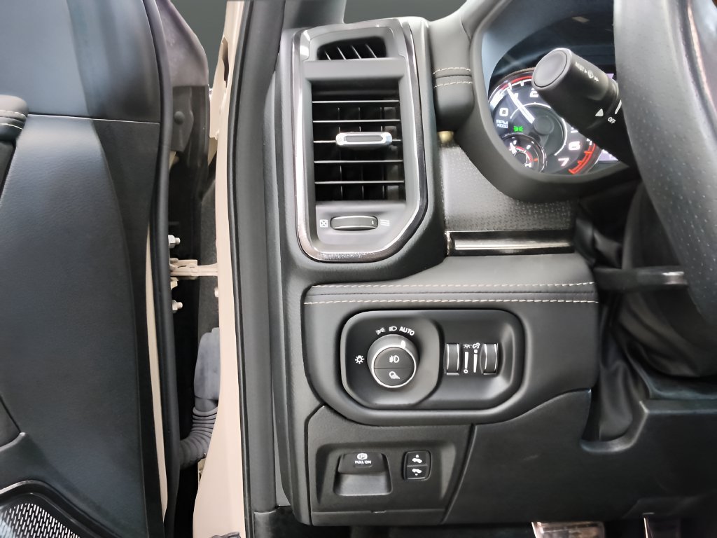 Used 2022 RAM 1500 TRX w/ TRX Level 2 Equipment Group AWD/4WD image 41