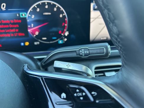 Used 2025 Mercedes-Benz GLE 350 4MATIC image 14