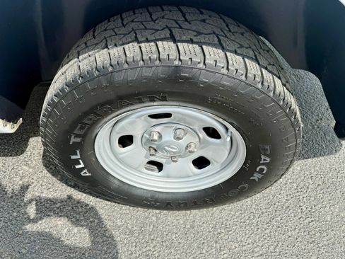 Used 2013 RAM 1500 Tradesman RWD image 17