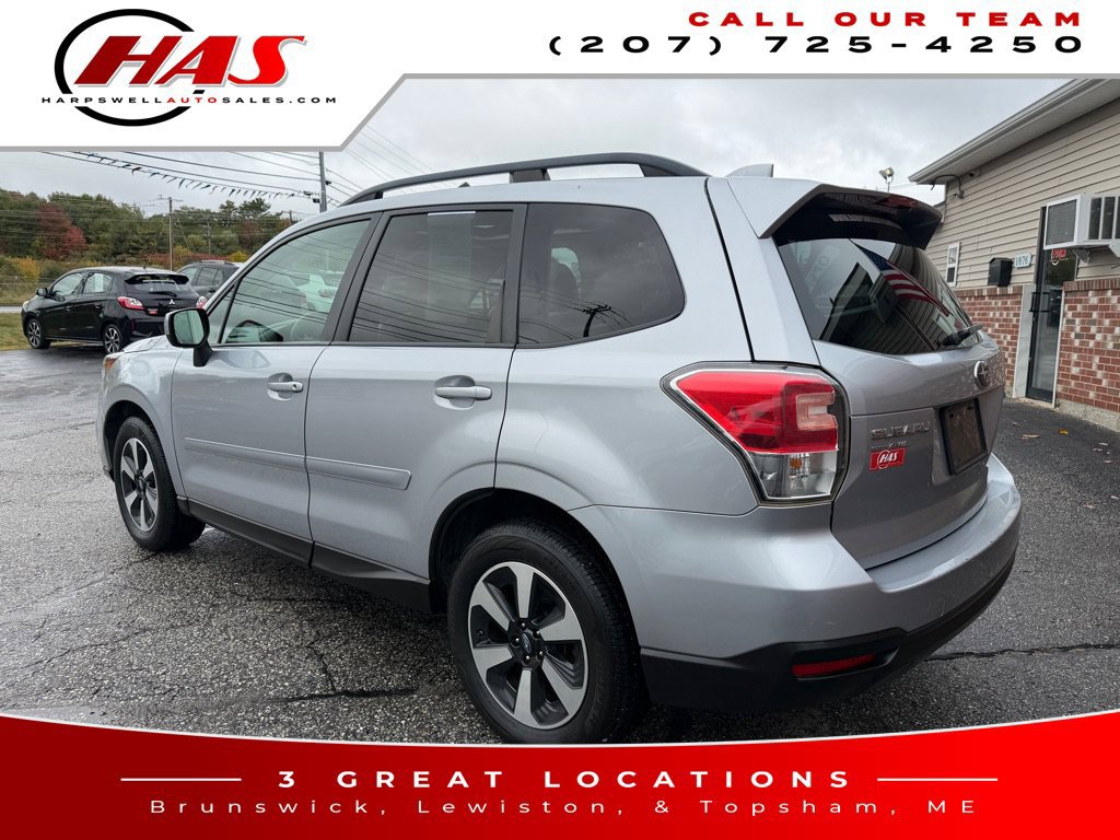 Used 2018 Subaru Forester 2.5i Premium w/ All-Weather Package AWD/4WD image 4