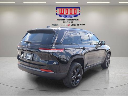 New 2026 Jeep Grand Cherokee Limited AWD/4WD image 3