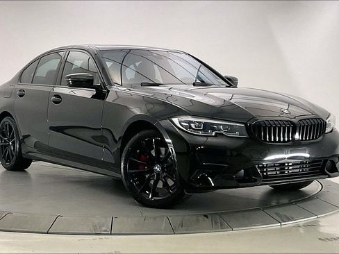Used 2022 BMW 330i xDrive Sedan w/ Premium Package image 31