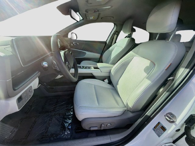 Used 2024 Hyundai Ioniq 6 SEL RWD image 22