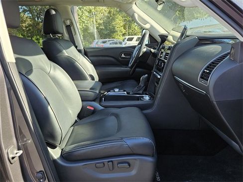 Used 2024 INFINITI QX80 Luxe image 15