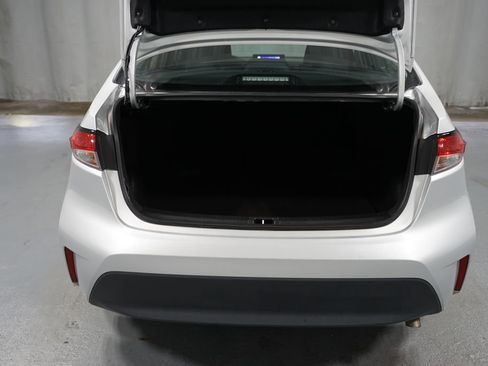 Certified 2024 Toyota Corolla LE image 32