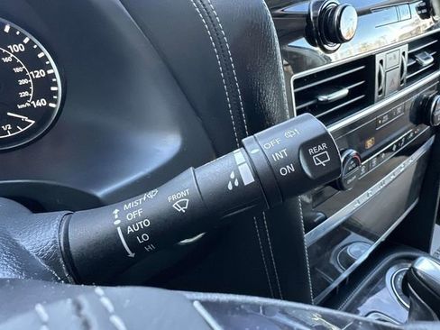 Used 2023 Nissan Armada Platinum w/ Captain's Chairs Package AWD/4WD image 77