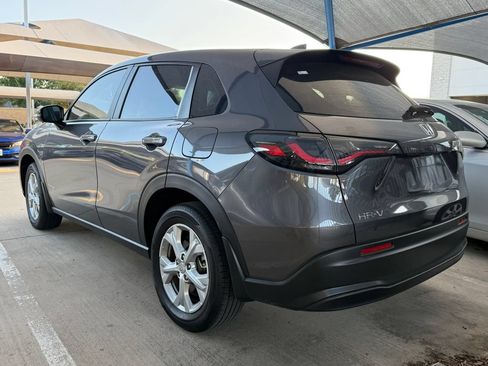 Used 2025 Honda HR-V LX image 6
