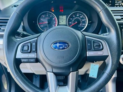 Used 2018 Subaru Forester 2.5i Premium w/ All-Weather Package AWD/4WD image 12