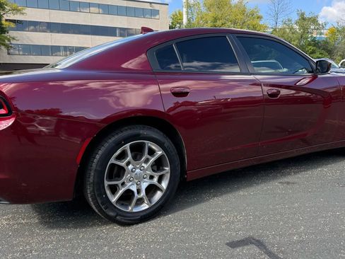 Used 2017 Dodge Charger SXT w/ AWD Plus Group image 7