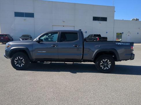 Used 2023 Toyota Tacoma TRD Off-Road image 16