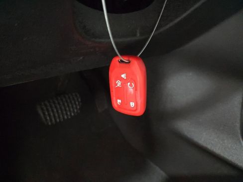 Used 2022 GMC Terrain AT4 w/ Infotainment Package II image 13