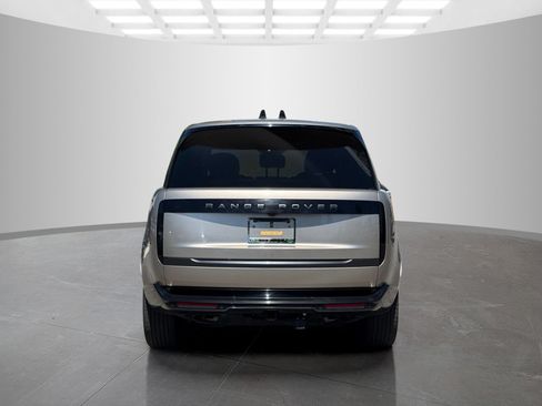 Used 2024 Land Rover Range Rover SE AWD/4WD image 6