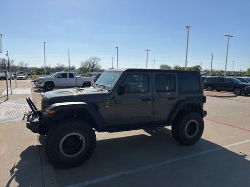 Used 2019 Jeep Wrangler Unlimited Rubicon image 4