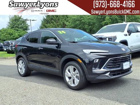 Certified 2024 Buick Encore GX Preferred w/ Comfort Package AWD/4WD image 1