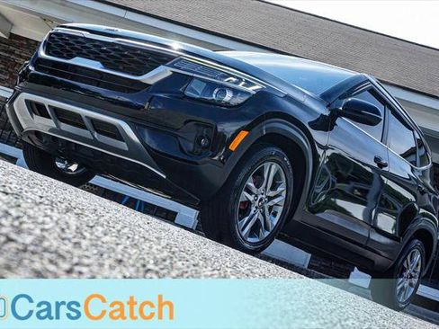 Used 2021 Kia Seltos S FWD image 4