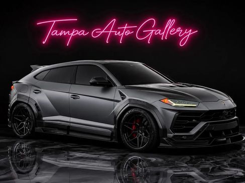 Used 2019 Lamborghini Urus AWD/4WD image 1