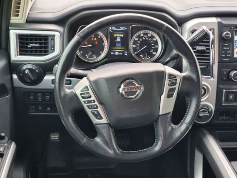 Used 2018 Nissan Titan PRO-4X w/ Pro-4x Utility Package image 8