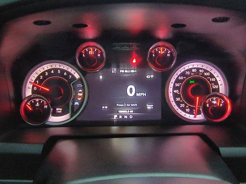 Used 2019 RAM 1500 Classic Warlock image 21