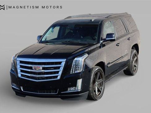 Used 2015 Cadillac Escalade Luxury AWD/4WD image 7