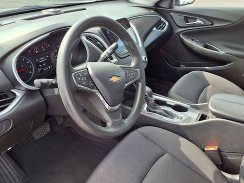 Used 2023 Chevrolet Malibu LT FWD image 16