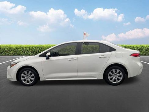 Certified 2024 Toyota Corolla LE FWD image 8