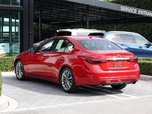 Certified 2023 INFINITI Q50 Luxe w/ Cargo Package image 5