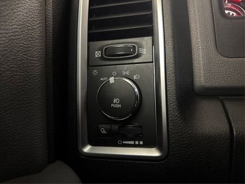 Used 2016 RAM 1500 Big Horn image 22