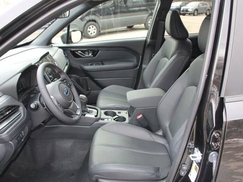 Certified 2025 Subaru Forester Limited AWD/4WD image 17
