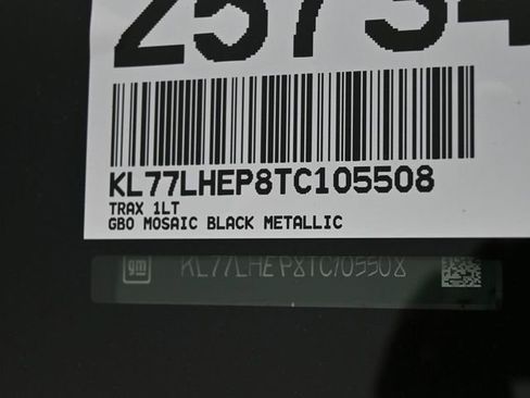 New 2026 Chevrolet Trax LT w/ Driver Confidence Package FWD image 23