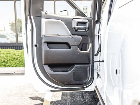 Used 2019 Chevrolet Silverado 2500 W/T AWD/4WD image 29