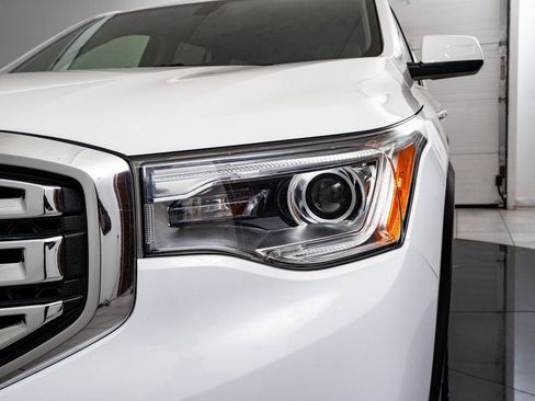 Used 2019 GMC Acadia SLE image 14