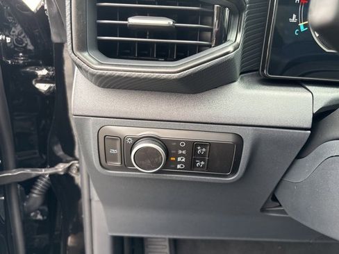 New 2025 Ford Mustang Coupe image 17