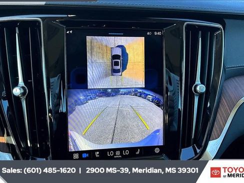 Used 2024 Volvo S60 B5 Ultimate w/ Climate Package image 14