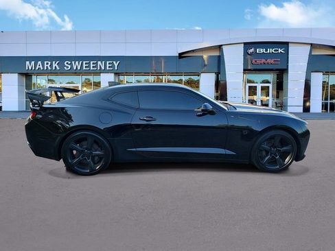 Used 2017 Chevrolet Camaro SS RWD image 30